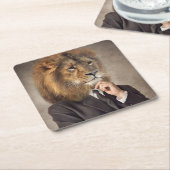 ライオンのポートレート スクエアペーパーコースター (アングル)