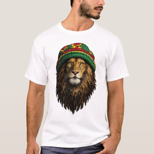 ライオンのラスタハットTシャツ – くつろぎの都会的デザイン Tシャツ (正面)