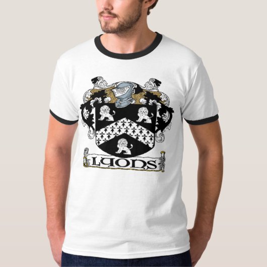 ライオンの紋章付き外衣 Tシャツ (正面)