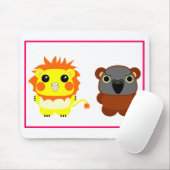 ライオンの美女のcockatielおよびLuluはセネガルのオウムに耐えます マウスパッド (マウス)