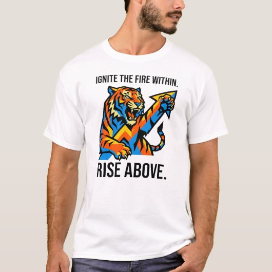 ライオンを超越 Tシャツ - 内的駆動力こそが成功の鍵 (正面)