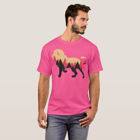 ライオンキャンプ自然と森林付きハイキングシャツ Tシャツ (正面フル)