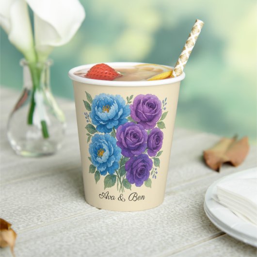 ライオンズブルー牡丹とフィグパープルバラ結婚ズ 紙コップ (インサイチュ)