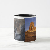 ライオン2頭とライオン1頭 マグカップ (中央)