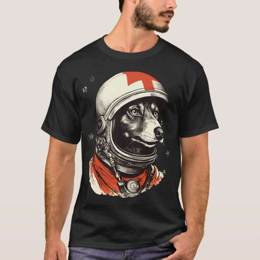 ライカ宇宙トラベラー Tシャツ (正面)