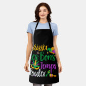 ライセズレボンガンプスルーラーマルディグラ エプロン (着用した状態)