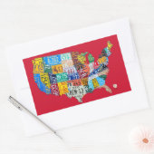 ライセンスプレートBright Red上の米国ステッカーの地図 長方形シール (封筒)