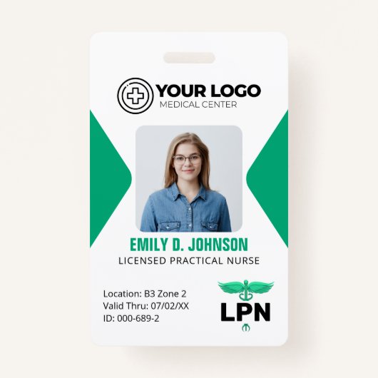 ライセンス供与された実用的なナースLPNロゴの写真とバーコード バッジ (正面)