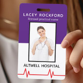 ライセンス供与された実用的なナースLPN紫の医療写真 バッジ