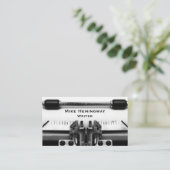 ライター及びジャーナリストのタイプライターデザイン 名刺 (スタンド正面)