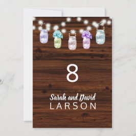 ライトが付いたメイソンジャーを使ったナチュラルな結婚式テーブルナンバー 招待状