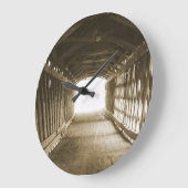 ライトのトンネル ラージ壁時計 (傾斜)