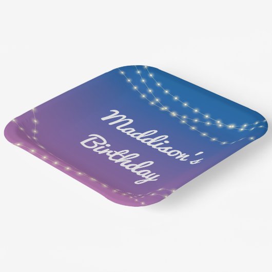 ライトの上で半分睡眠の下でパーティー ペーパープレート (傾斜あり)