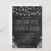 ライトの文字列ブラックチャックボード結婚式の招待 招待状 (正面)