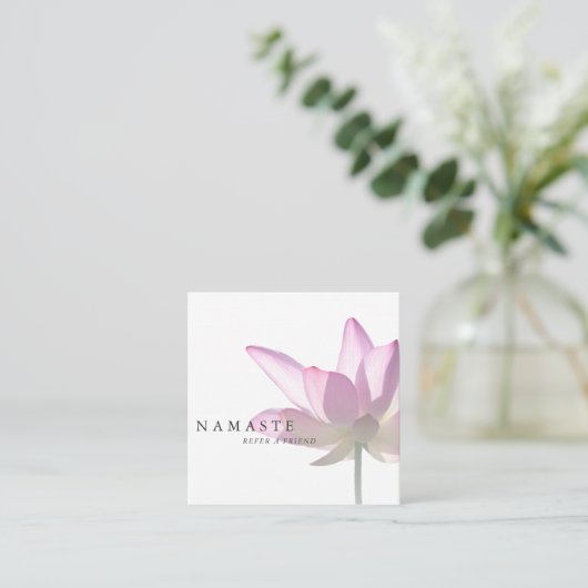 ライトまたはピンクのはすホリスティックな健康の紹介の© スクエア名刺 (スタンド正面)