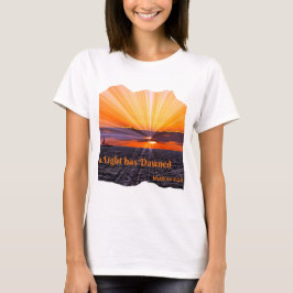 ライトをパーソナライズする Tシャツ