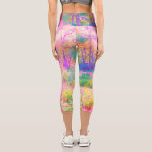 ライトアップされたピンクと珊瑚園風景 カプリレギンス (裏面)