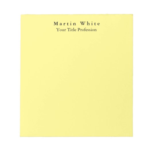 ライトイエロープレーンエレガントプロフェッショナルモダン ノートパッド (正面)