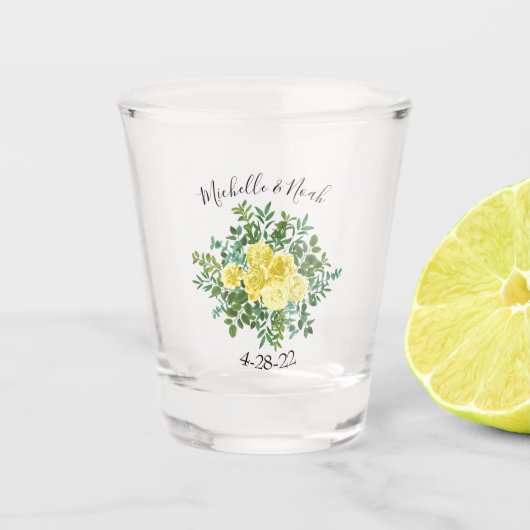 ライトイエローローズヴィンテージ春の結婚式 ショットグラス (正面)