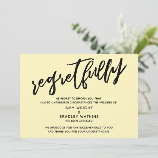 ライトイエロー残念結婚ながらキャンセルカード 招待状 (スタンド正面)
