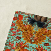 ライトグリーンの秋のうさぎ ビーチタオル (インサイチュ)