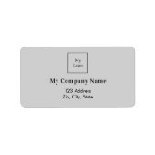 ライトグレーのビジネスロゴ差出人住所 ラベル (正面)