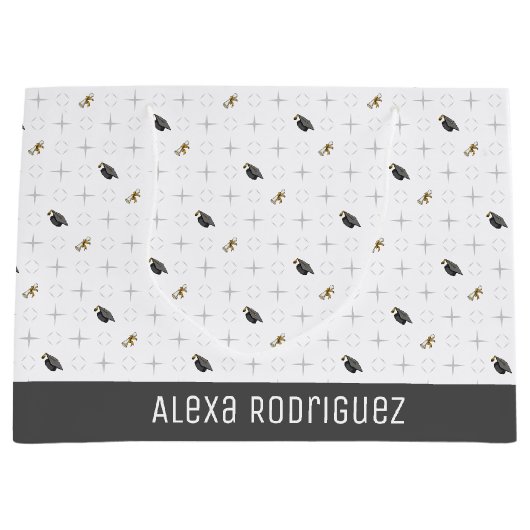 ライトグレーの卒業キャップとディプロマパターン ラージペーパーバッグ (正面)