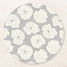 ライトグレーの白いバラ – シームレスなパターン。