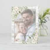 ライトグレーホワイトフローラ金ゴールド大理石フォト結婚ズ 招待状 (スタンド正面)