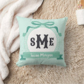 ライトターコイズリバースギリシャキー bow モノグラム クッション (ブランケット)