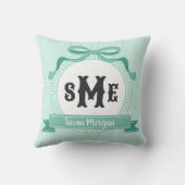 ライトターコイズリバースギリシャキー bow モノグラム クッション (裏面)