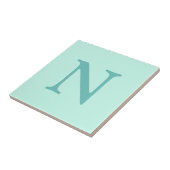 ライトティール(緑がかった色)イニシャルレターパステルミントブルー タイル (側面)