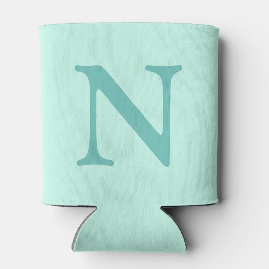 ライトティール(緑がかった色)イニシャルレターパステルミントブルー 缶クーラー (裏面)