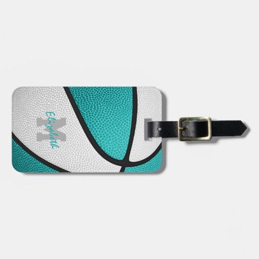 ライトティール（緑がかった色）パーソナライズされたホワイトガールズバスケットボール ラゲッジタグ (正面横)