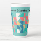 ライトティール（緑がかった色）ミッドセンチュリーモダンジオメトリック1960sスタイル カフェラテマグ (正面)