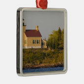 ライトハウスオンレイクスペリオア銅港 メタルオーナメント (右)