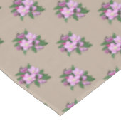 ライトバラ金ゴールドアップルフラワーオンラッキーベージュ テーブルクロス (アングル)