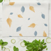 ライトパステルブルーとブラウン紅葉パターン キッチンタオル (折り畳み)