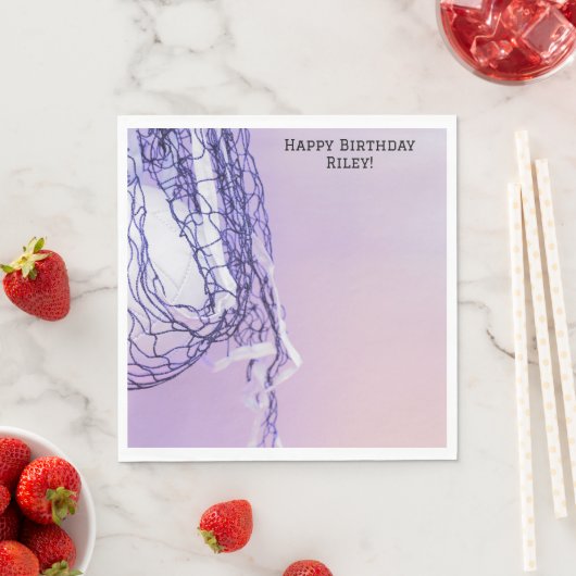 ライトパープル誕生日ネット&バレーボール スタンダードランチョンナプキン (インサイチュ)