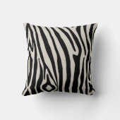 ライトピンクとブラックゼブラストライプモノグラカスタムム クッション (裏面)