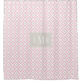 ライトピンクとベージュ幾何学的モノグラム シャワーカーテン (正面)