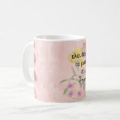 ライトピンクの水彩花柄コーヒーマグ コーヒーマグカップ (正面左)