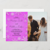 ライトピンクの雪の結婚式招待状と写真 招待状 (正面/裏面)