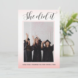 ライトピンクテーマタイポグラフィ写真卒業 招待状