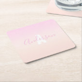 ライトピンク&ピーチグラデーショグラデーションン名&モノグラム スクエアペーパーコースター (アングル)