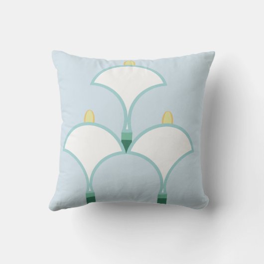 ライトブルーに白ユリの花の模様 クッション (裏面)