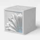 ライトブルーのフローラハイラ結婚イト フェイバーボックス (正面サイド)