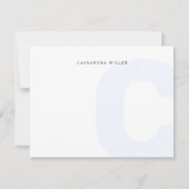 ライトブルーのモノグラム背景 フルネーム ノートカード (正面)