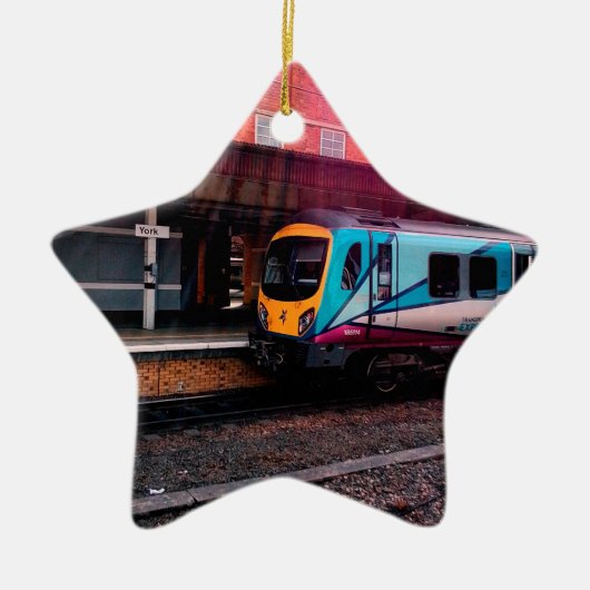 ライトブルーの列車 セラミックオーナメント (正面)