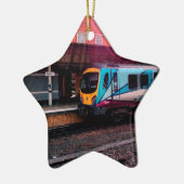 ライトブルーの列車 セラミックオーナメント (左)